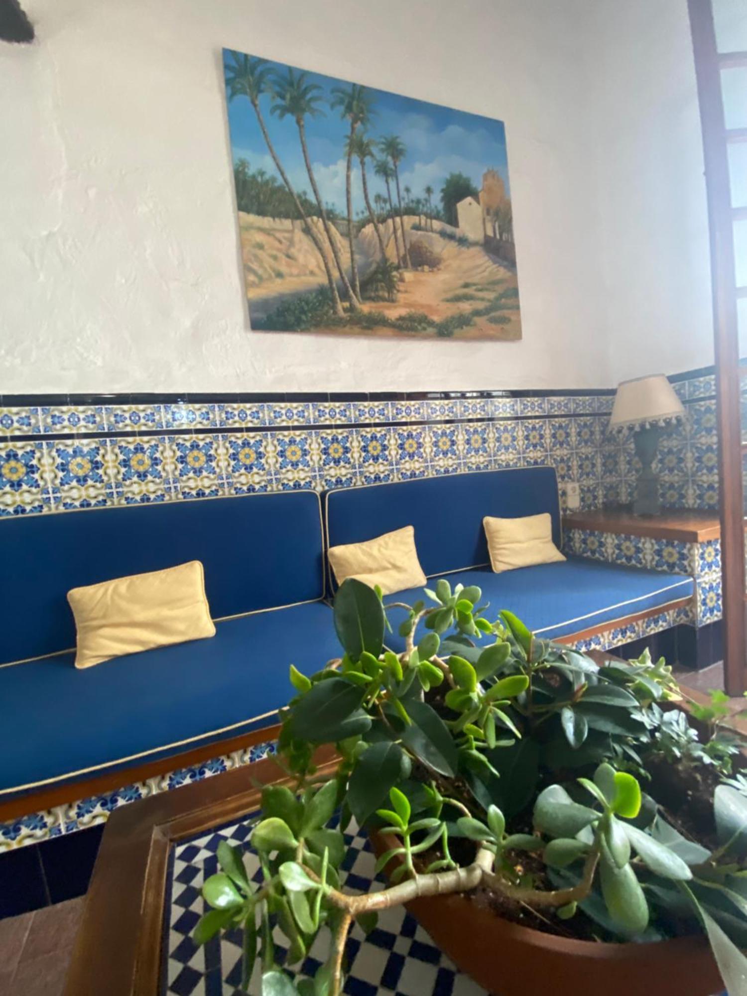 Pink Lemon House Bed & Breakfast Elche Exterior photo